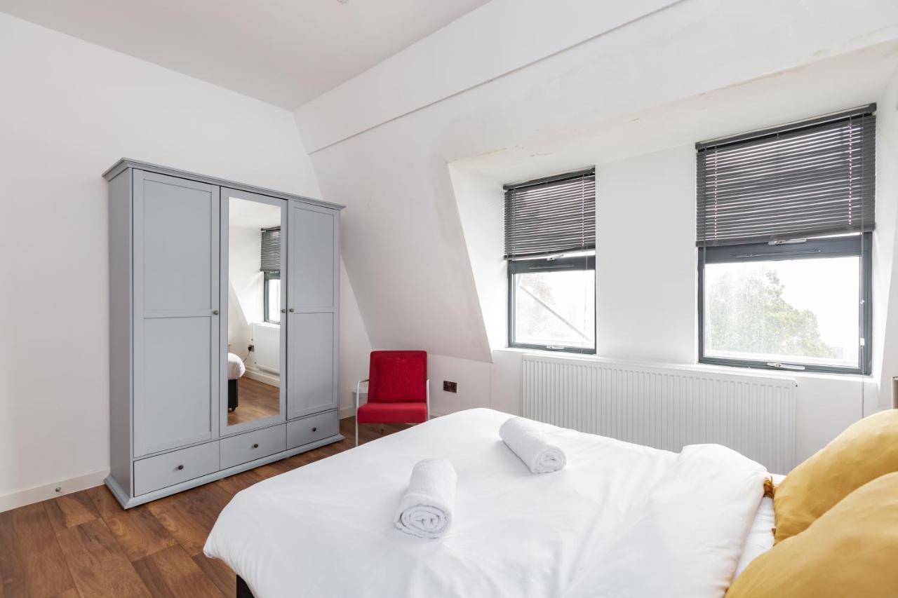 Manhattan Heights Appartamento Maidstone Esterno foto