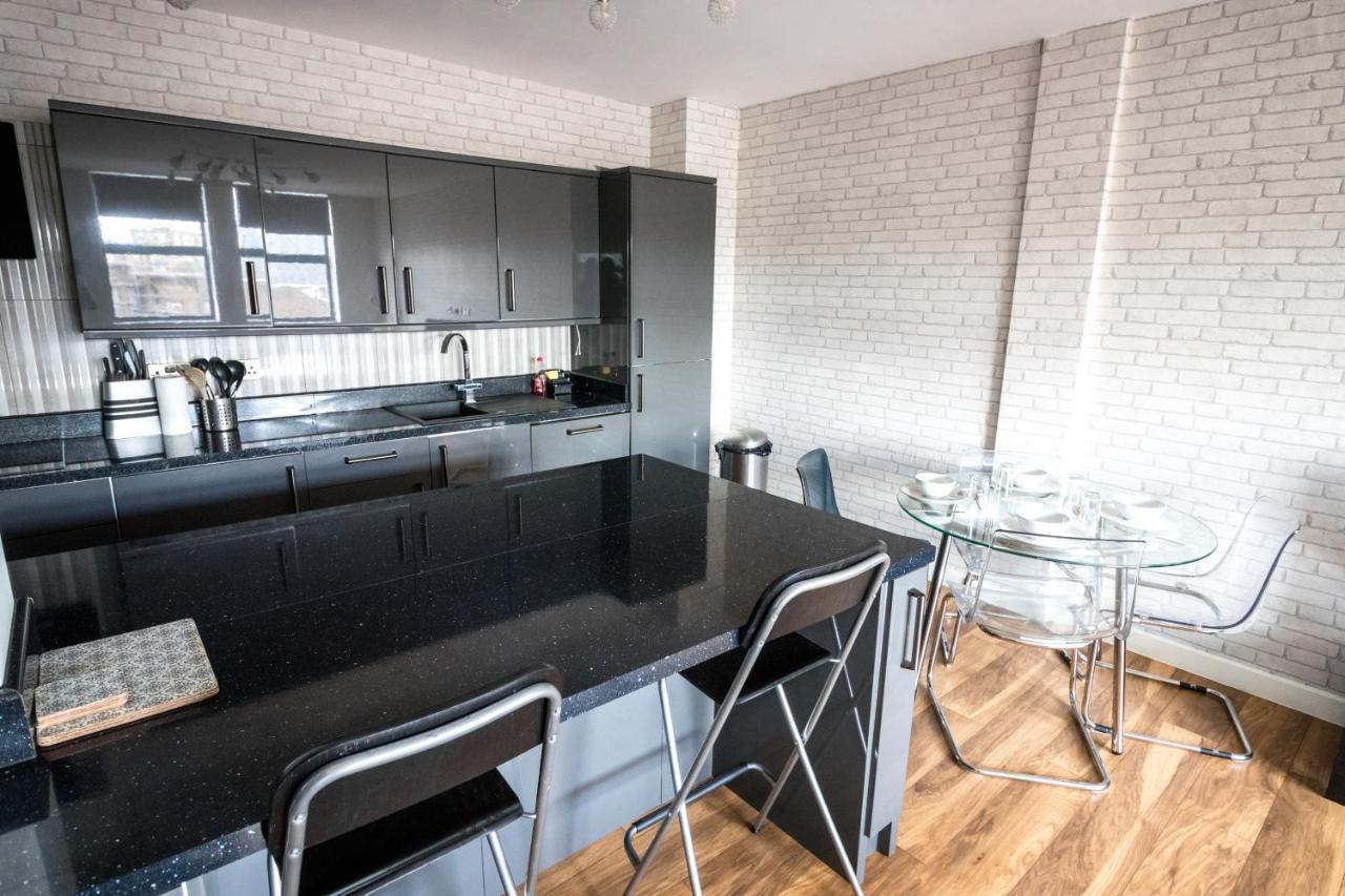 Manhattan Heights Appartamento Maidstone Esterno foto