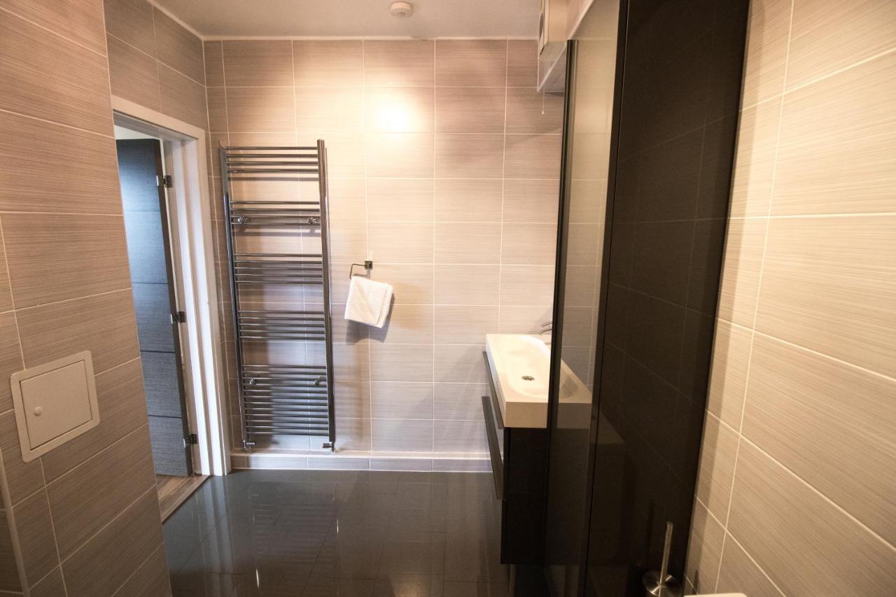 Manhattan Heights Appartamento Maidstone Esterno foto