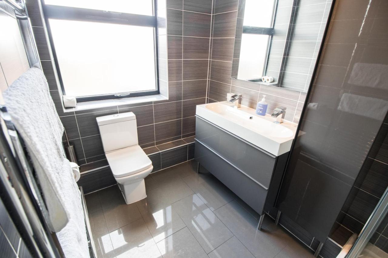 Manhattan Heights Appartamento Maidstone Esterno foto