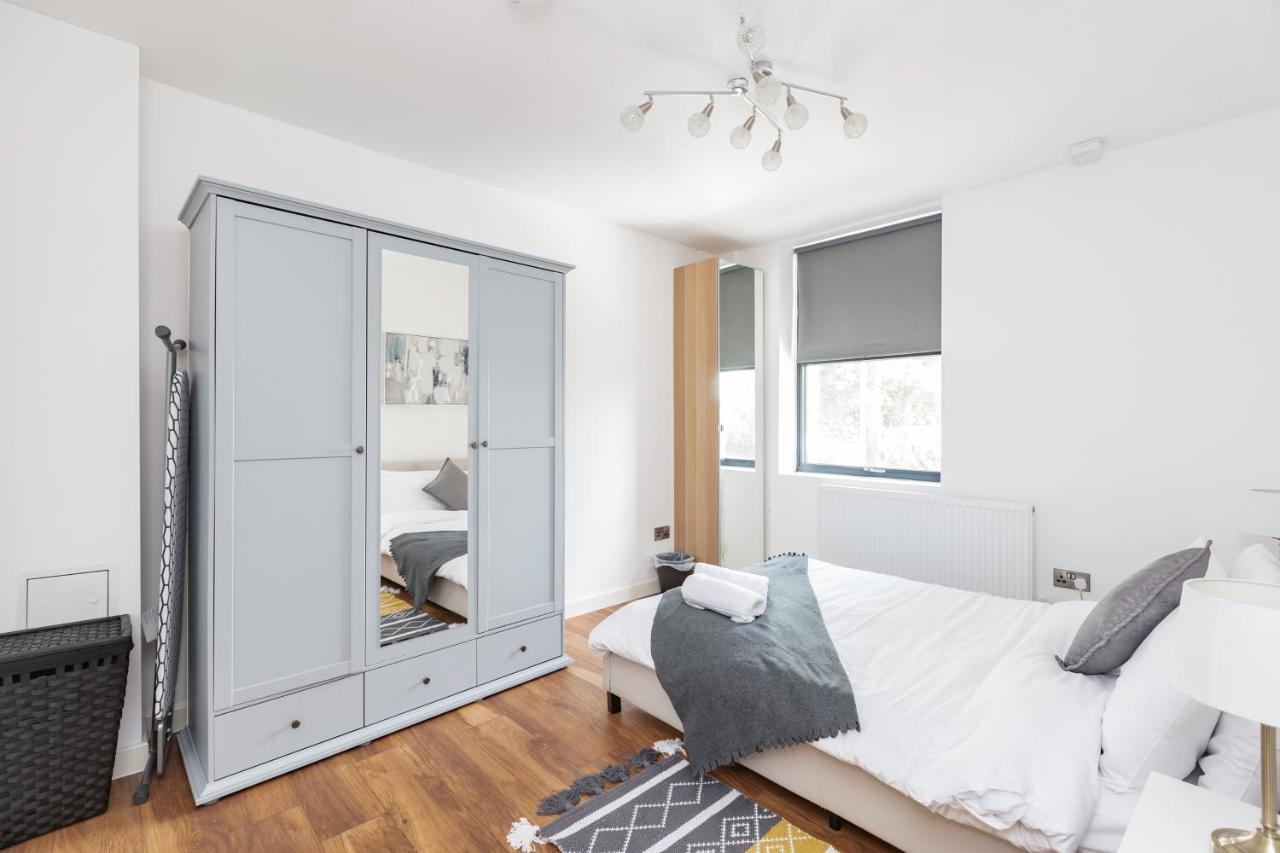 Manhattan Heights Appartamento Maidstone Esterno foto