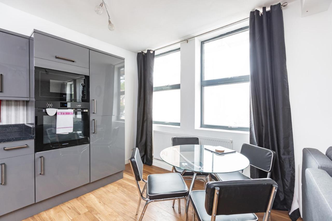 Manhattan Heights Appartamento Maidstone Esterno foto