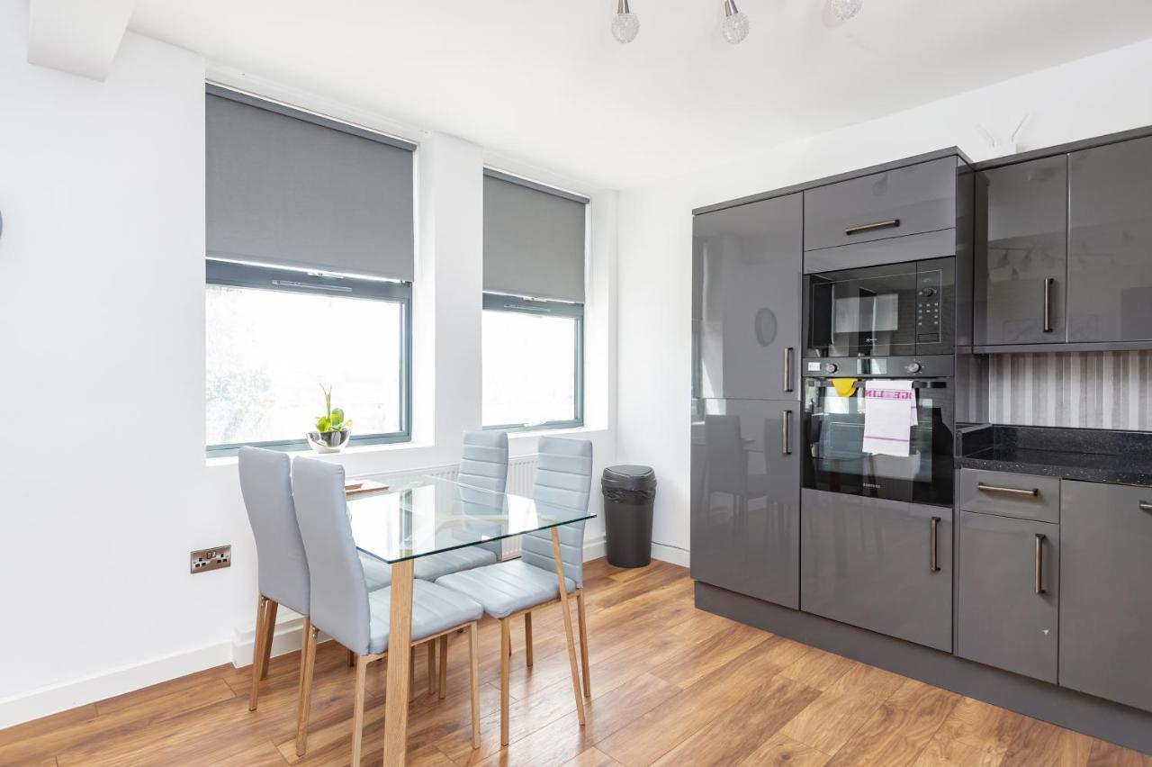 Manhattan Heights Appartamento Maidstone Esterno foto