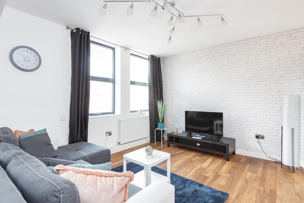Manhattan Heights Appartamento Maidstone Esterno foto