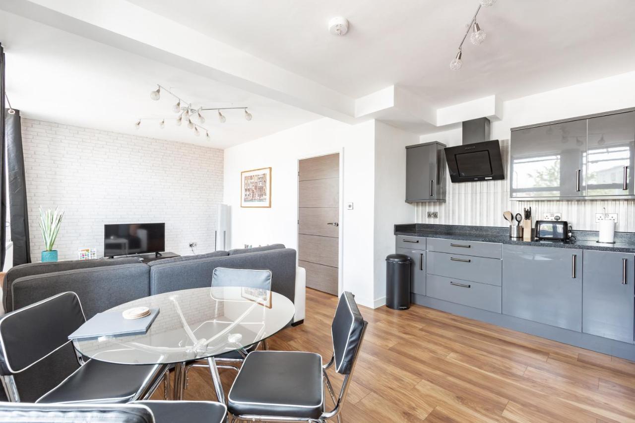 Manhattan Heights Appartamento Maidstone Esterno foto