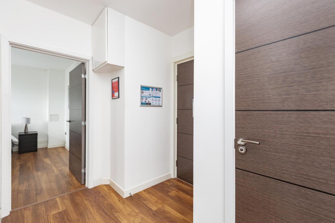 Manhattan Heights Appartamento Maidstone Esterno foto