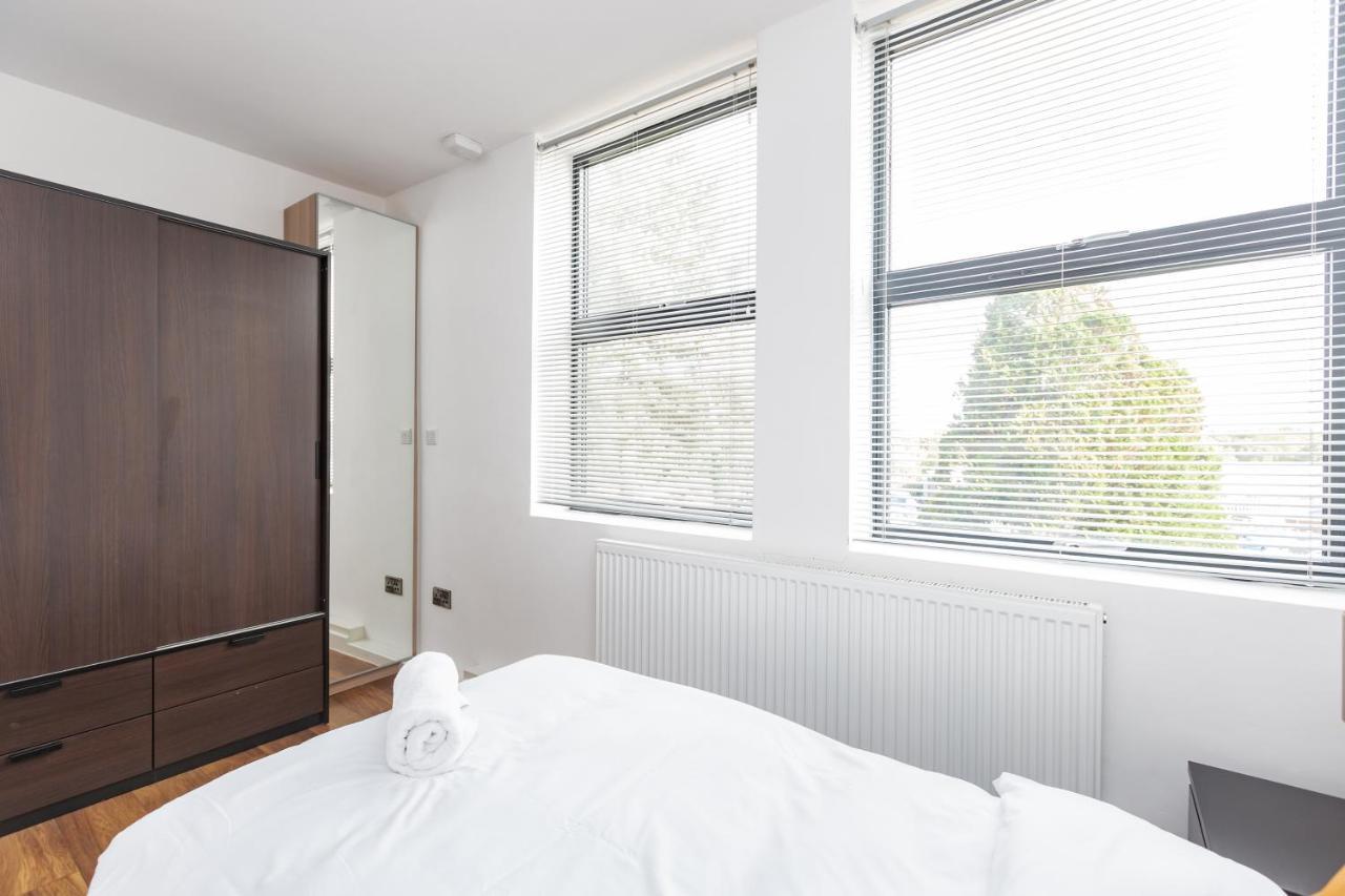 Manhattan Heights Appartamento Maidstone Esterno foto